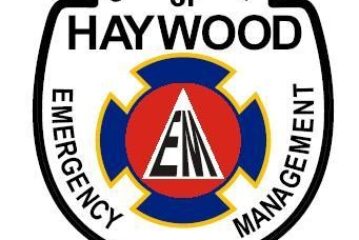 Injured Bear Hunter Rescued in Haywood