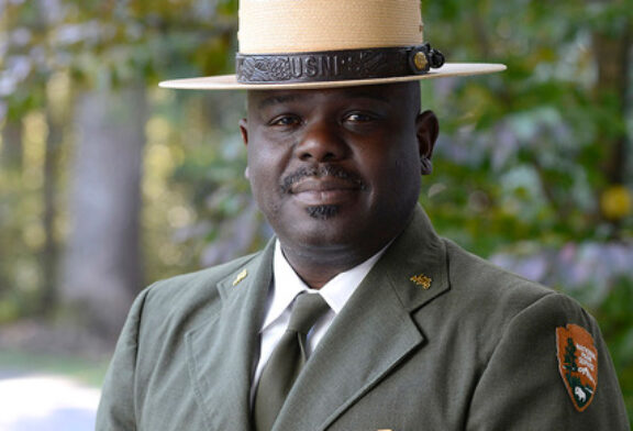 Superintendent Cassius Cash Receives Award for Conservation Leadership