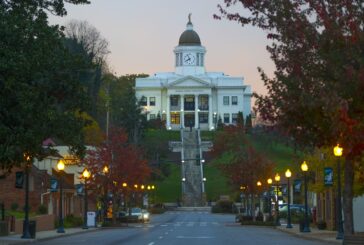 Commissioners Discuss County Library Participation